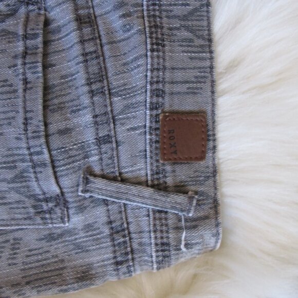 Roxy | Gray Patterned Raw Hem Denim Shorts - Picture 6 of 7